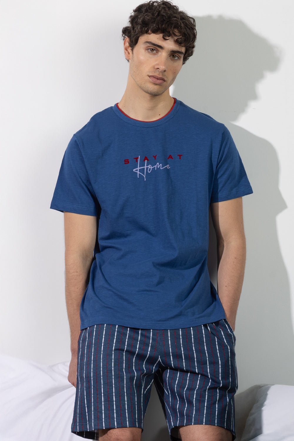 64777 - PIGIAMA UOMO CORTO STAY AT HOME