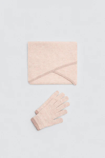 70686 - SET SCIARPA E GUANTI