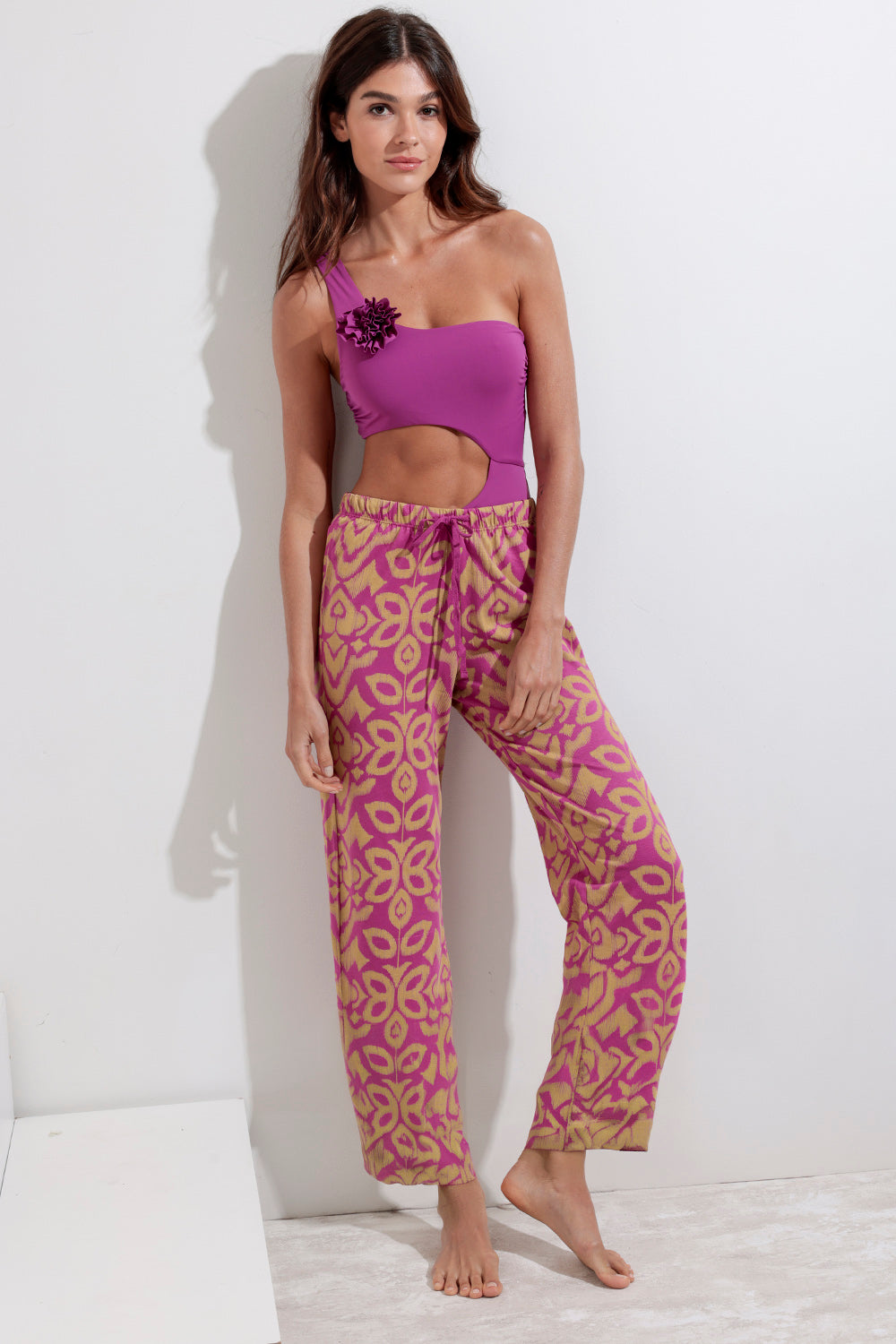 19928 - PANTALONI A PALAZZO CON FIORI