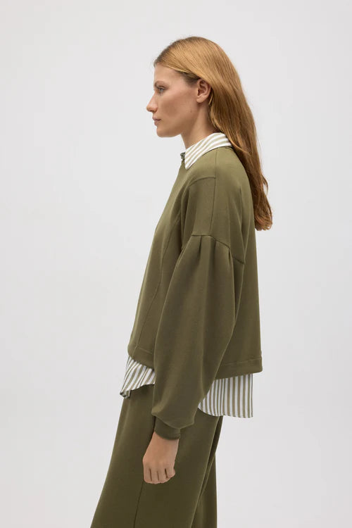 70673 - FELPA IN TESSUTO CON MANICHE A PALLONCINO