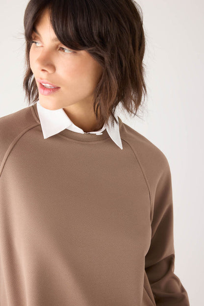 70750 - MAGLIONE CON SCOLLO TONDO IN PIQUE'