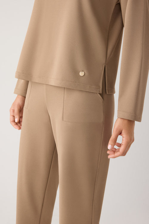 70750 - MAGLIONE CON SCOLLO TONDO IN PIQUE'
