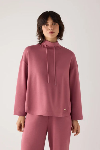 70753 - MAGLIONE A COLLO ALTO CON LACCI
