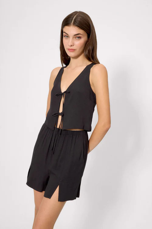 86240 - PANTALONCINI NERI LEGGERI