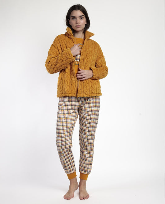 67282 - VESTAGLIA LOU LOU RETURNS