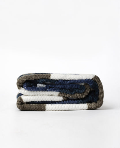 69110 - COPERTA A QUADRI CLASSICA