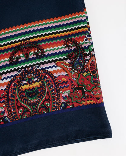19873 - PAREO PAISLEY CON BORDO ONDULATO