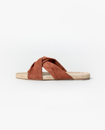 69083 - SANDALI ELEGANTE NUDE IN CAMOSCIO