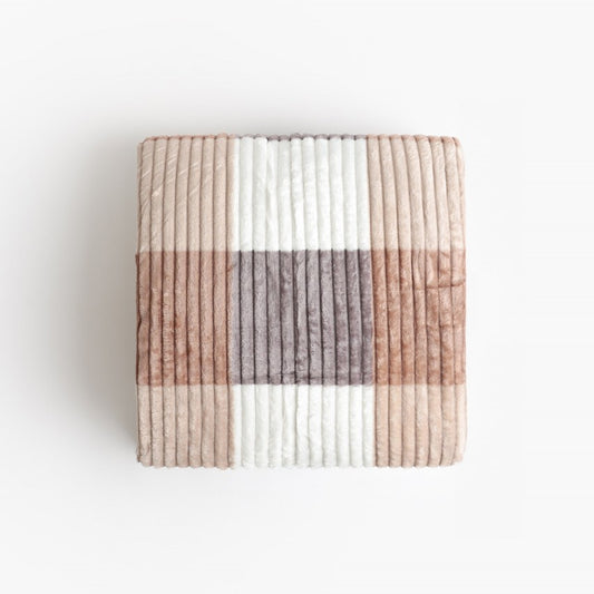 69039 - COPERTA IN PELLICCETTA
