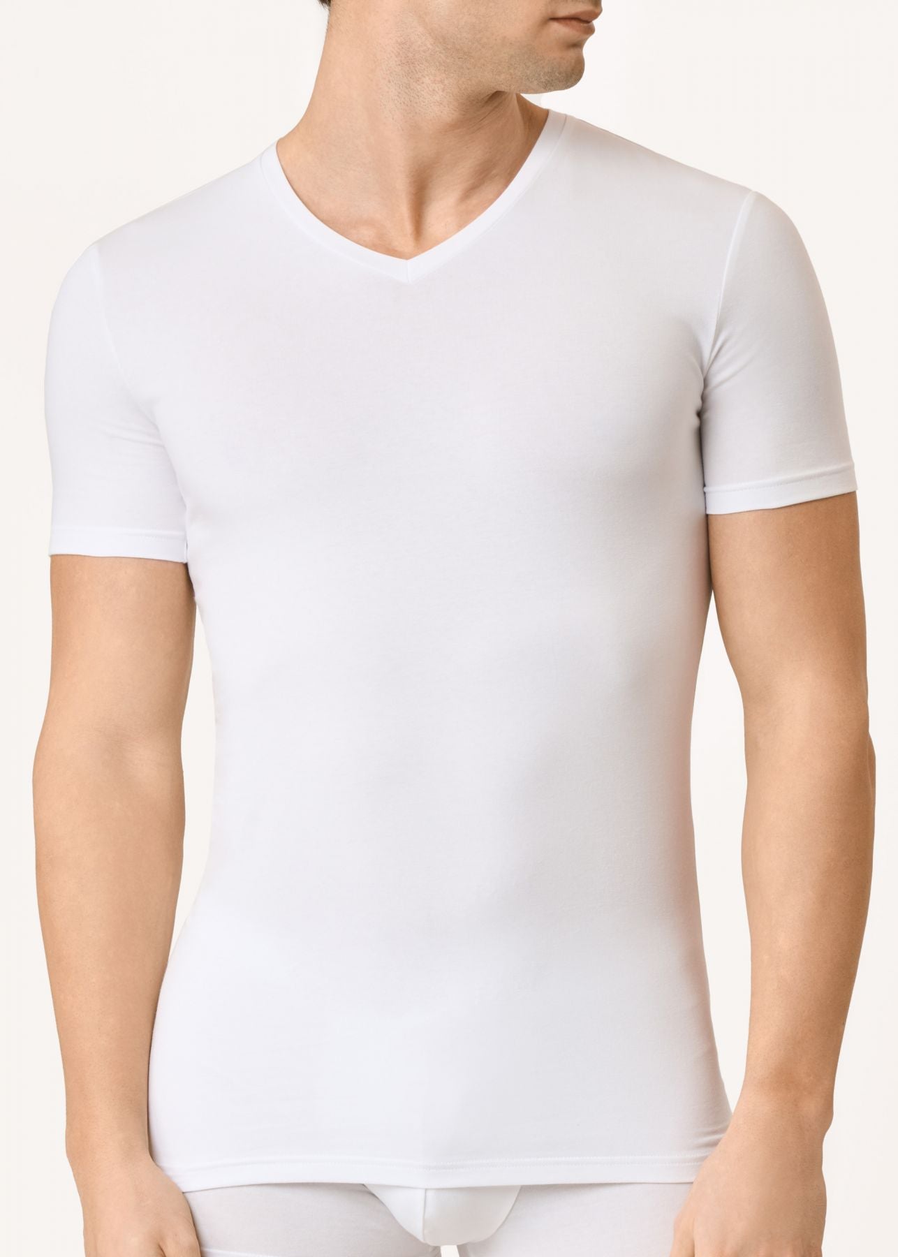 O113IN - T-SHIRT SCOLLO V UOMO